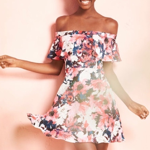 Black Halo Penelope Off-the-Shoulder Floral Circle Dress - Picture 7 of 7